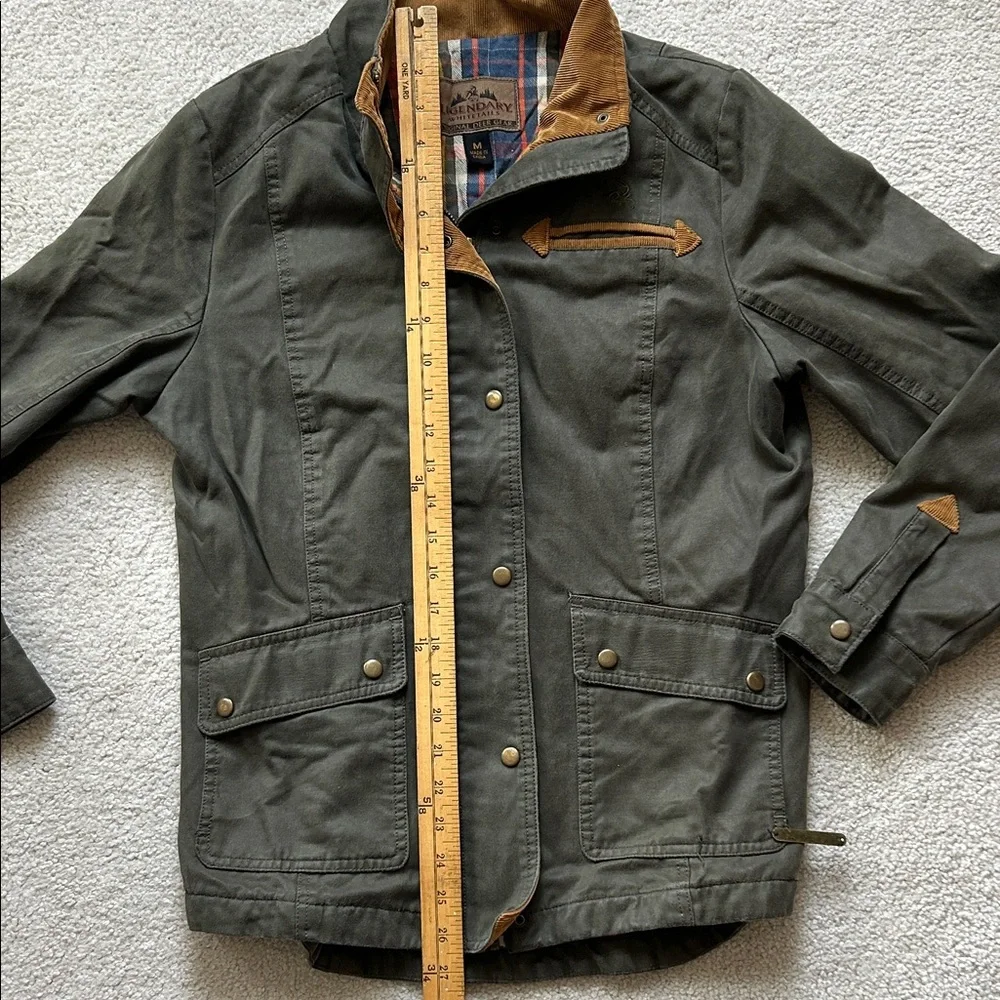 Vintage Women’s Legendary Whitetails Utility Jacket in Olive and Tan - Picture 10 of 13